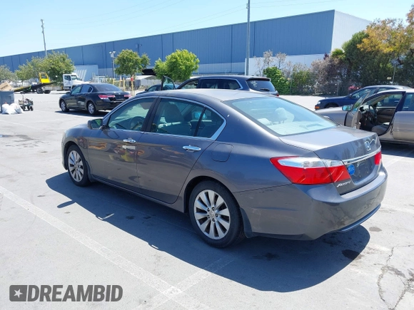 2013 Honda Accord EX с VIN 1HGCR2F76DA033881, выставлен на аукционе IAAI как лот 42559749 с пробегом 247 708 миль миль и . История ставок и продаж доступна на DreamBid. Изображение 3.