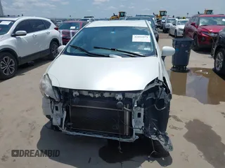 2013 Toyota Prius One z VIN JTDKN3DU1D1675316, wystawiony jako IAAI lot #42091871 z przebiegiem 200 723 mil mil oraz . Historia ofert i sprzedaży dostępna na DreamBid. Obrazek 13.