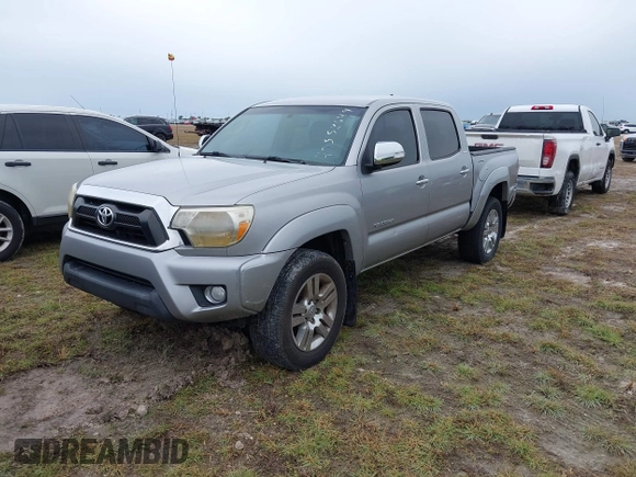 2014 Toyota Tacoma with VIN 3TMLU4EN5EM143687, listed as a IAAI auction lot 40552649 with 1 mi miles. Bid and sale history available at carsss.com. Image 16.