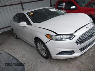 2013 Ford Fusion SE with VIN 3FA6P0H78DR296548, listed as a IAAI auction lot 41181129 with 161,478 mi miles. Bid and sale history available at carsss.com. Image 1.
