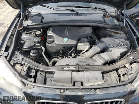2014 BMW X1 xDrive28i z VIN WBAVL1C5XEVY20300, wystawiony jako Copart lot #51334275 z przebiegiem 175 652 mil mil oraz Tytuł czysty. Historia ofert i sprzedaży dostępna na DreamBid. Obrazek 11.