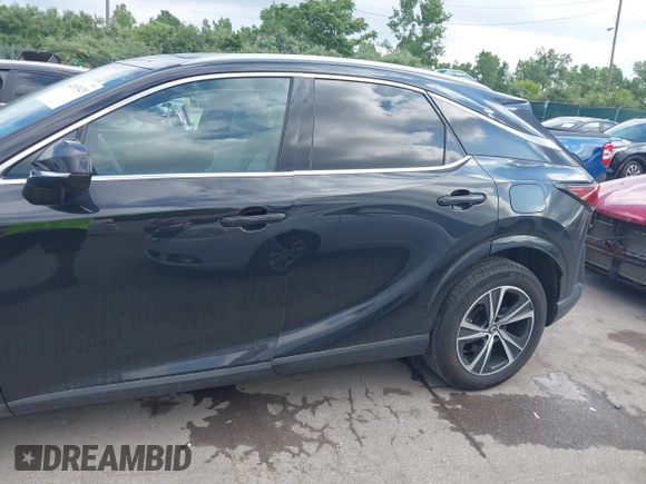 2023 Lexus RX 350 z VIN 2T2BAMCA9PC034273, wystawiony jako IAAI lot #42653429 z przebiegiem 29 826 mil mil oraz . Historia ofert i sprzedaży dostępna na DreamBid. Obrazek 14.