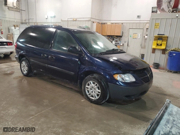 2005 Dodge Caravan SE with VIN 1D4GP25R75B395645, listed as a Copart auction lot 75489974 with 93,876 mi miles and Salvage Title. Bid and sale history available at carsss.com. Image 4.