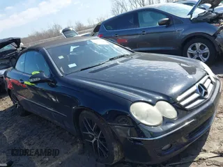 2008 Mercedes-Benz CLK 350 with VIN WDBTK56F98T097935, listed as a IAAI auction lot 41764830 with 172,451 mi miles and . Bid and sale history available at DreamBid. Image 1.