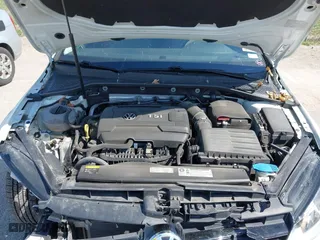 2015 Volkswagen Golf TSI SEL with VIN 3VW217AU9FM010318, listed as a IAAI auction lot 41895333 with 1 mi miles. Bid and sale history available at carsss.com. Image 10.