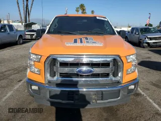 2017 Ford F-150 XL with VIN 1FTEW1C86HKD45951, listed as a Copart auction lot 52581795 with 191,663 mi miles and Clean title. Bid and sale history available at DreamBid. Image 5.