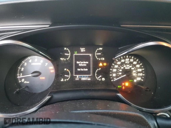 2020 Toyota Sequoia Limited with VIN 5TDKY5G1XLS075142, listed as a Copart auction lot 88952165 with 39,847 mi miles and Salvage Title. Bid and sale history available at carsss.com. Image 9.