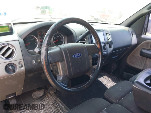 2004 Ford F-150 XLT with VIN 1FTPW14554KC67850, listed as a IAAI auction lot 42391663 with 231,493 mi miles and . Bid and sale history available at DreamBid. Image 12.