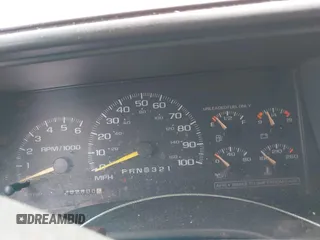 1997 Chevrolet Silverado 1500 with VIN 2GCEK19R7V1238673, listed as a IAAI auction lot 41719187 with 262,800 mi miles and . Bid and sale history available at DreamBid. Image 7.