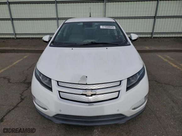 2013 Chevrolet Volt with VIN 1G1RB6E41DU102737, listed as a Copart auction lot 51930845 with 0 mi miles and Clean Title. Bid and sale history available at carsss.com. Image 5.