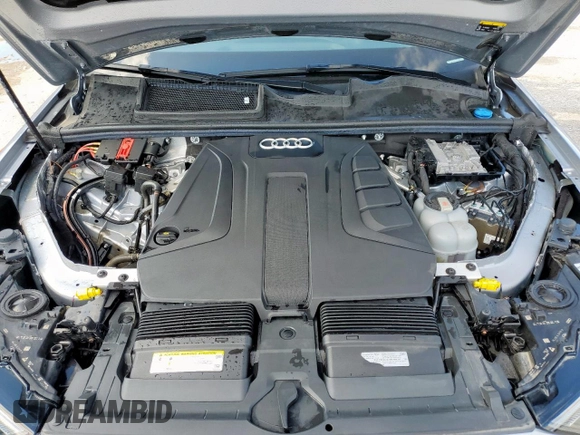 2020 Audi Q7 Premium z VIN WA1AJAF74LD008623, wystawiony jako Copart lot #55928345 z przebiegiem 47 211 mil mil oraz Szkoda całkowita • Salvage title. Historia ofert i sprzedaży dostępna na DreamBid. Obrazek 12.