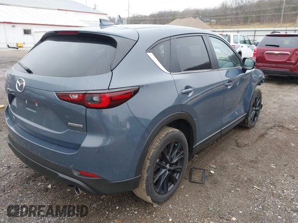 2024 Mazda CX-5 2.5 S Carbon Edition with VIN JM3KFBCL5R0430300, listed as a IAAI auction lot 41206420 with 4,726 mi miles. Bid and sale history available at carsss.com. Image 4.