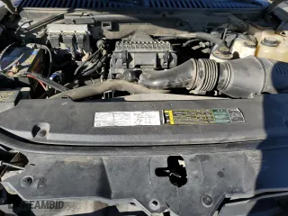 2005 Lincoln Navigator Luxury with VIN 5LMFU27565LJ02932, listed as a Copart auction lot 79878864 with 120,426 mi miles and Salvage Title. Bid and sale history available at carsss.com. Image 12.