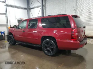2007 Chevrolet Suburban LTZ with VIN 3GNFK16327G210852, listed as a Copart auction lot 89206085 with 206,219 mi miles and Salvage Title. Bid and sale history available at carsss.com. Image 2.