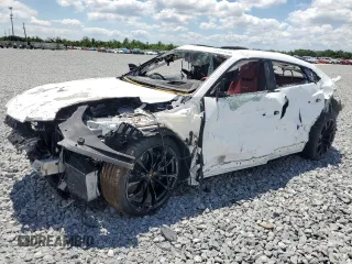 2024 Lamborghini Urus S z VIN ZPBUB3ZLXRLA29858, wystawiony jako Copart lot #52497475 z przebiegiem Nie podano mil oraz Nie do naprawy • Non repairable. Historia ofert i sprzedaży dostępna na DreamBid. Obrazek 1.
