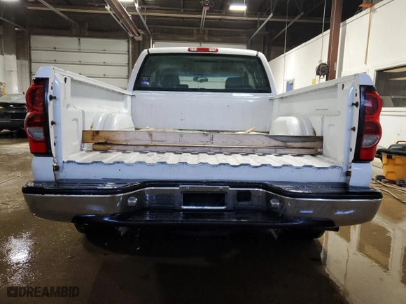 2007 Chevrolet Silverado 1500 Classic Work Truck with VIN 1GCEC19XX7Z123927, listed as a Copart auction lot 48627735 with 257,475 mi miles and Non Repairable. Bid and sale history available at carsss.com. Image 6.