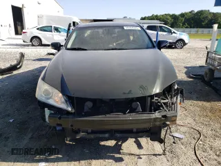 2010 Lexus ES 330 z VIN JTHBK1EG7A2402648, wystawiony jako Copart lot #56504325 z przebiegiem 101 672 mil mil oraz Szkoda całkowita • Salvage title. Historia ofert i sprzedaży dostępna na DreamBid. Obrazek 5.