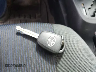 2016 Toyota Prius One z VIN JTDKDTB33G1121647, wystawiony jako IAAI lot #42020194 z przebiegiem 72 535 mil mil oraz . Historia ofert i sprzedaży dostępna na DreamBid. Obrazek 11.