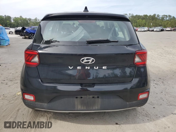 2022 Hyundai Venue SE with VIN KMHRB8A32NU154357, listed as a Copart auction lot 54624285 with 31,637 mi miles and Salvage title. Bid and sale history available at DreamBid. Image 6.