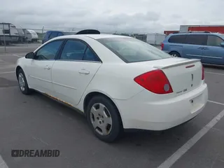 2006 Pontiac G6 with VIN 1G2ZF55B764198482, listed as a IAAI auction lot 42572303 with 233,226 mi miles and . Bid and sale history available at DreamBid. Image 3.