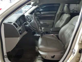 2010 Chrysler 300 Touring with VIN 2C3CK5CV9AH146104, listed as a Copart auction lot 47962535 with 152,864 mi miles and Salvage Title. Bid and sale history available at carsss.com. Image 7.