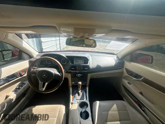 2012 Mercedes-Benz E 350 с VIN WDDKJ5KB3CF141699, выставлен на аукционе Copart как лот 61508525 с пробегом 135 080 миль миль и Чистый • Clean title. История ставок и продаж доступна на DreamBid. Изображение 9.