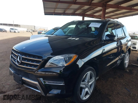 2015 Mercedes-Benz M 400 with VIN 4JGDA5GB7FA539863, listed as a IAAI auction lot 41436311 with 90,854 mi miles and . Bid and sale history available at DreamBid. Image 17.