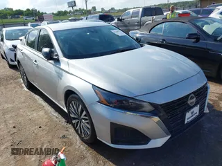 2024 Nissan Altima SV with VIN 1N4BL4DV1RN360574, listed as a IAAI auction lot 42480774 with 18,941 mi miles and . Bid and sale history available at DreamBid. Image 1.