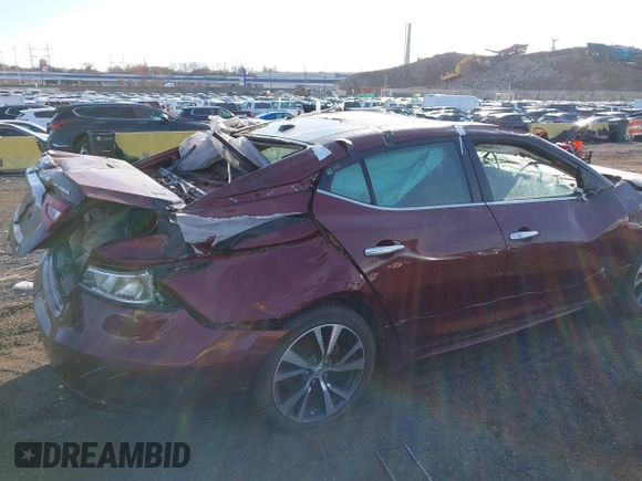 2017 Nissan Maxima SV with VIN 1N4AA6AP1HC392535, listed as a IAAI auction lot 40937768 with 37,223 mi miles. Bid and sale history available at carsss.com. Image 18.