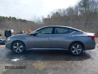 2019 Nissan Altima SL with VIN 1N4BL4EV4KC177623, listed as a IAAI auction lot 41724500 with 170,706 mi miles and . Bid and sale history available at DreamBid. Image 14.