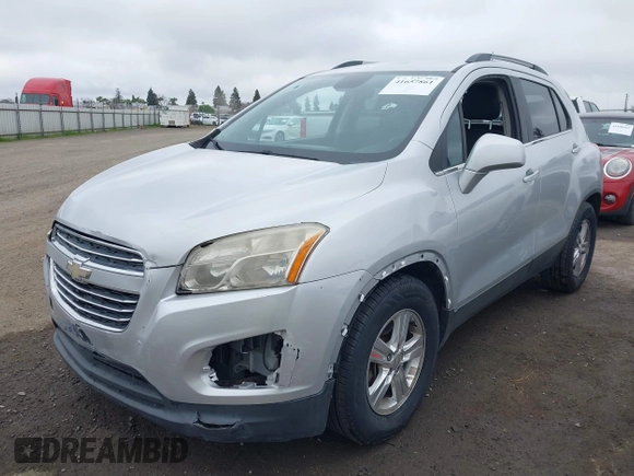 2015 Chevrolet Trax LT with VIN 3GNCJLSB2FL212718, listed as a IAAI auction lot 41657861 with 136,155 mi miles. Bid and sale history available at carsss.com. Image 21.