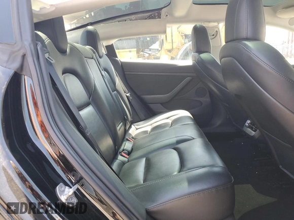 2023 Tesla Model 3 z VIN 5YJ3E1EA6PF453959, wystawiony jako Copart lot #61441935 z przebiegiem 105 343 mil mil oraz Szkoda całkowita • Salvage title. Historia ofert i sprzedaży dostępna na DreamBid. Obrazek 10.