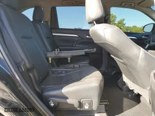2014 Toyota Highlander XLE with VIN 5TDKKRFH2ES020887, listed as a Copart auction lot 47527945 with 210,858 mi miles and Salvage Title. Bid and sale history available at carsss.com. Image 10.