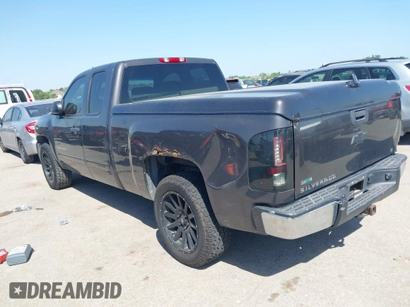 2011 Chevrolet Silverado 1500 LT with VIN 1GCRCSEA7BZ233349, listed as a IAAI auction lot 42015179 with 324,992 mi miles and . Bid and sale history available at DreamBid. Image 3.