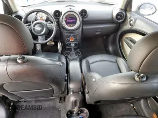 2014 MINI Countryman S with VIN WMWZC3C53EWT01161, listed as a Copart auction lot 50586965 with 151,813 mi miles and Salvage Title. Bid and sale history available at DreamBid. Image 8.