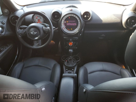 2013 MINI Countryman S with VIN WMWZC3C55DWP20904, listed as a Copart auction lot 57144355 with 136,621 mi miles and Clean title. Bid and sale history available at DreamBid. Image 8.