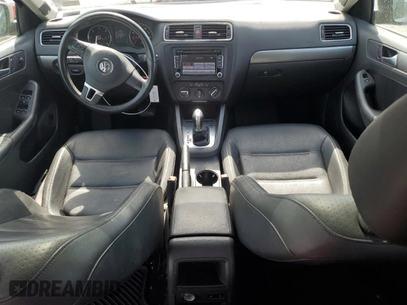 2013 Volkswagen Jetta TDI w/Premium with VIN 3VWLL7AJ9DM286905, listed as a Copart auction lot 53755935 with 203,789 mi miles and Salvage title. Bid and sale history available at DreamBid. Image 8.