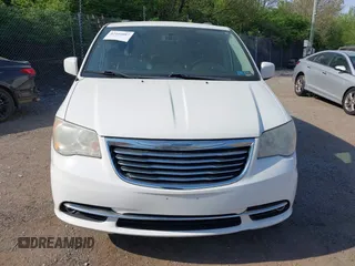 2013 Chrysler Town & Country Touring with VIN 2C4RC1BG9DR744836, listed as a IAAI auction lot 42104087 with 159,482 mi miles. Bid and sale history available at carsss.com. Image 6.