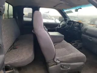 2001 Dodge Ram 1500 with VIN 3B7HC13Y61M293130, listed as a Copart auction lot 47659685 with 202,163 mi miles and Salvage Title. Bid and sale history available at carsss.com. Image 10.
