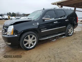2012 Cadillac Escalade Luxury z VIN 1GYS4BEF2CR146125, wystawiony jako Copart lot #45940085 z przebiegiem 214 164 mil mil oraz Szkoda całkowita • Salvage title. Historia ofert i sprzedaży dostępna na DreamBid. Obrazek 1.