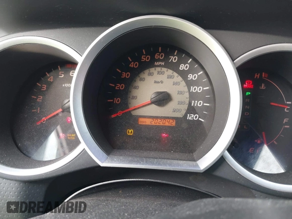 2010 Toyota Tacoma PreRunner with VIN 5TEJU4GN7AZ682751, listed as a IAAI auction lot 41072374 with 202,042 mi miles and . Bid and sale history available at DreamBid. Image 7.