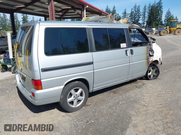 2003 Volkswagen EuroVan MV with VIN WV2MB47073H043489, listed as a IAAI auction lot 42030772 with Not Provided miles and . Bid and sale history available at DreamBid. Image 4.