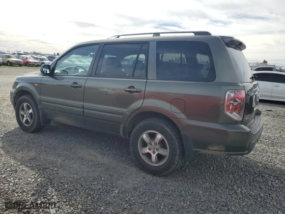 2006 Honda Pilot EX-L with VIN 5FNYF18536B003542, listed as a Copart auction lot 46102145 with 185,657 mi miles and Salvage Title. Bid and sale history available at carsss.com. Image 2.