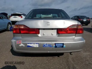 1999 Honda Accord LX z VIN 1HGCG5645XA103050, wystawiony jako Copart lot #65796435 z przebiegiem 148 828 mil mil oraz Czysty tytuł • Clean title. Historia ofert i sprzedaży dostępna na DreamBid. Obrazek 6.