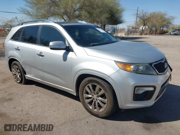 2012 Kia Sorento SX with VIN 5XYKW4A23CG234758, listed as a IAAI auction lot 41771798 with 210,143 mi miles. Bid and sale history available at carsss.com. Image 1.