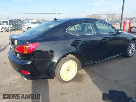 2009 Lexus IS 250 with VIN JTHCK262692030454, listed as a IAAI auction lot 41788536 with 171,635 mi miles and . Bid and sale history available at DreamBid. Image 4.