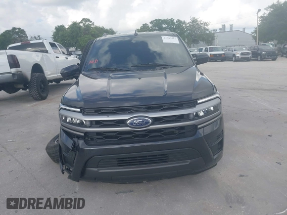 2022 Ford Expedition Max XLT с VIN 1FMJK1HT8NEA25897, выставлен на аукционе IAAI как лот 42307617 с пробегом 126 420 миль миль и . История ставок и продаж доступна на DreamBid. Изображение 13.