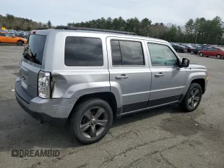 2015 Jeep Patriot High Altitude with VIN 1C4NJRFB0FD303636, listed as a Copart auction lot 48742845 with 125,420 mi miles and Salvage Title. Bid and sale history available at carsss.com. Image 3.