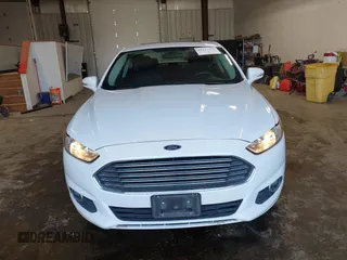 2016 Ford Fusion SE with VIN 3FA6P0HD0GR216525, listed as a IAAI auction lot 41977795 with 154,664 mi miles. Bid and sale history available at carsss.com. Image 13.
