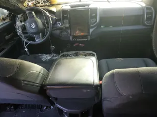2019 Ram 2500 Tradesman with VIN 3C6UR5HL5KG579575, listed as a Copart auction lot 47622825 with Not provided miles and Salvage title. Bid and sale history available at DreamBid. Image 8.